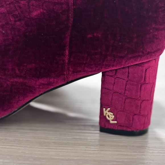 Velvet Croc-Embossed Ankle‎ Boots - Burgundy KURT GEIGER LONDON - Picture 5 of 9
